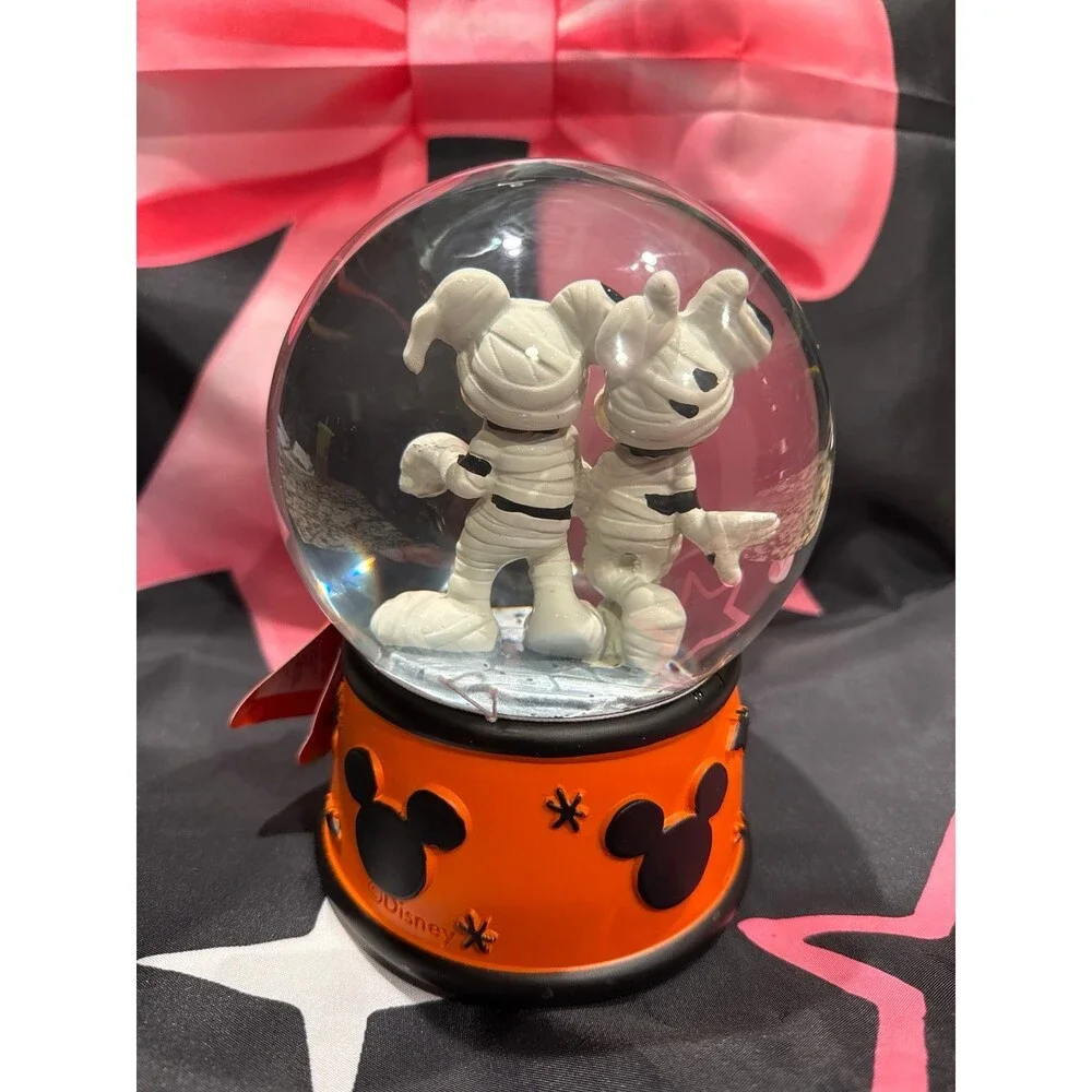 Halloween Mummy Mickey & Minnie Mouse Musical Snow Globe